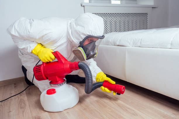 Best Commercial Pest Control Services  in Lynchburg, MS